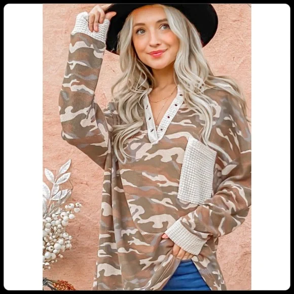 π no offers below wholesale π NWT! Camo thermal knit shirt with waffle - Picture 3 of 6